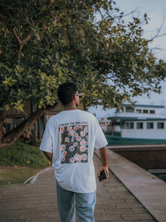 White sunflower Tee