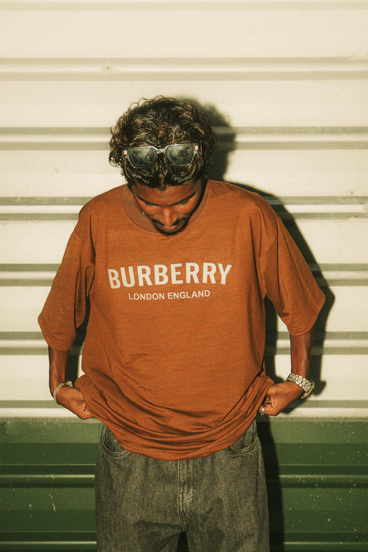 (BURBERRY) London England logo Tee