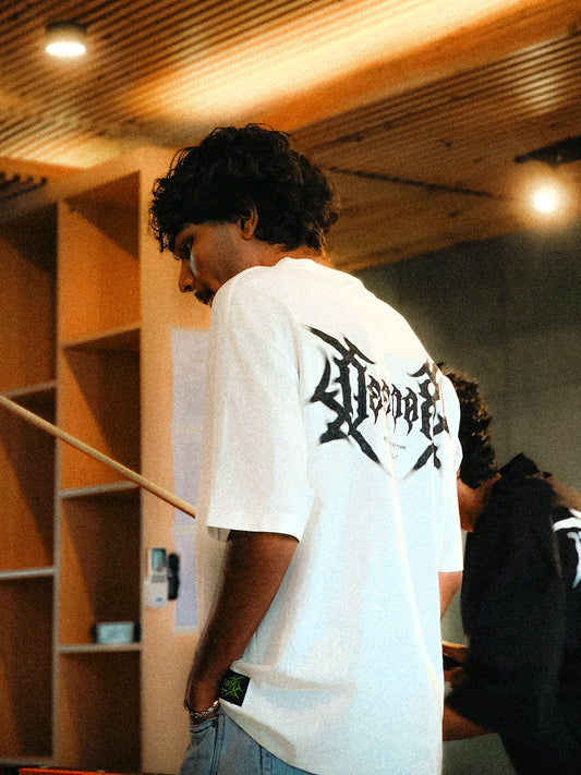 (DEEDAT) Highest in the room Tee